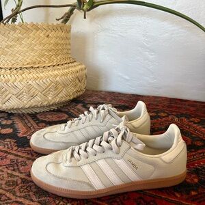 Adidas Pebble Leather Suede Cream Sneakers size 8.5